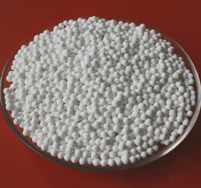 长沙活性氧化铝干燥剂3-5mm活性氧化铝价格